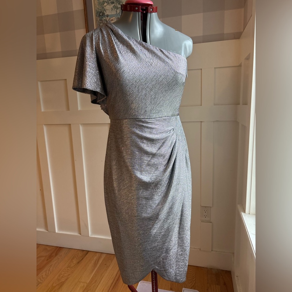 Melonie Silver One-Shoulder Dress Size‎ 2 Resort Cocktail Fancy Shimmer